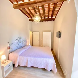 Casa Ambra Aparthotel Cortona